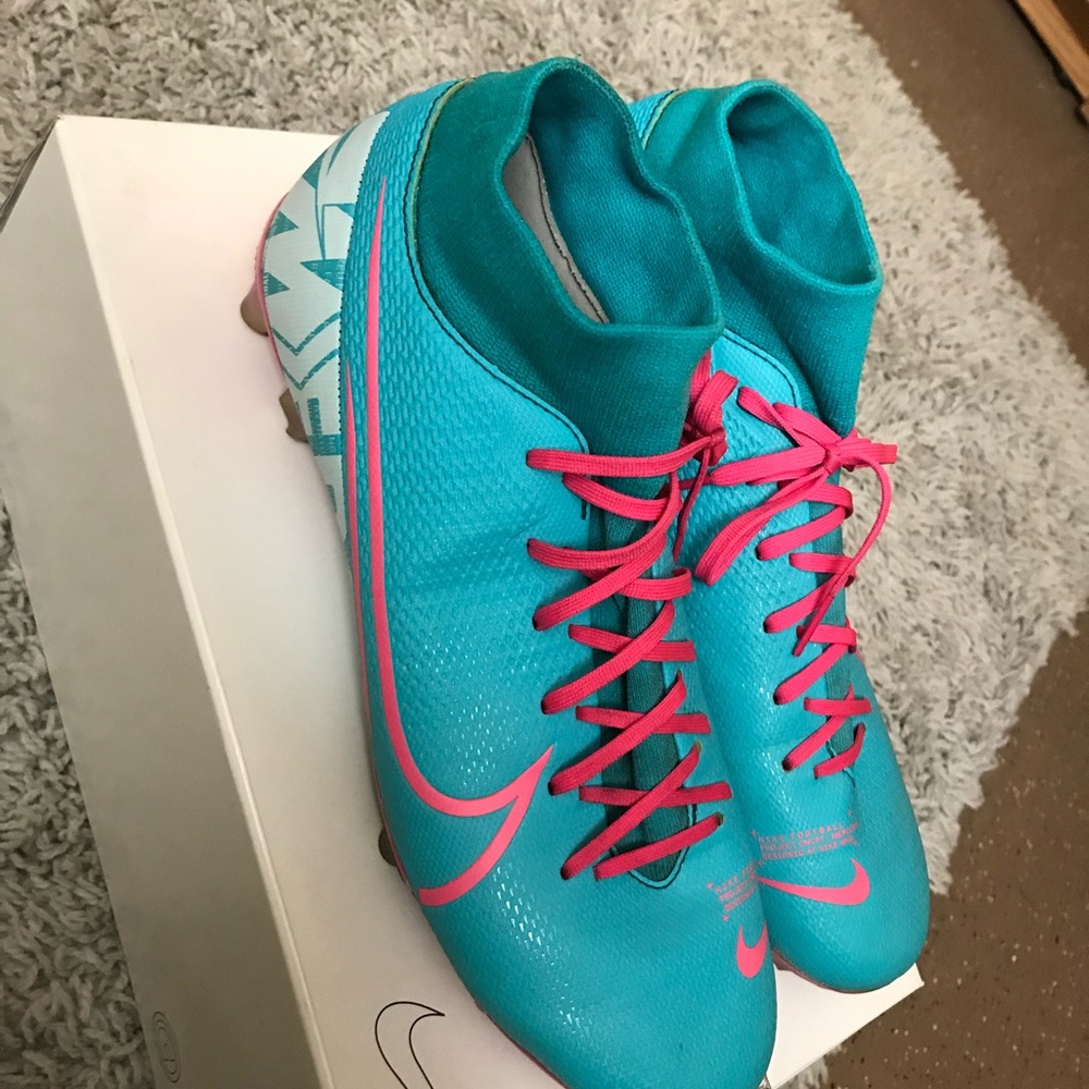 nike mercurial superfly 7 academy soccer cleats